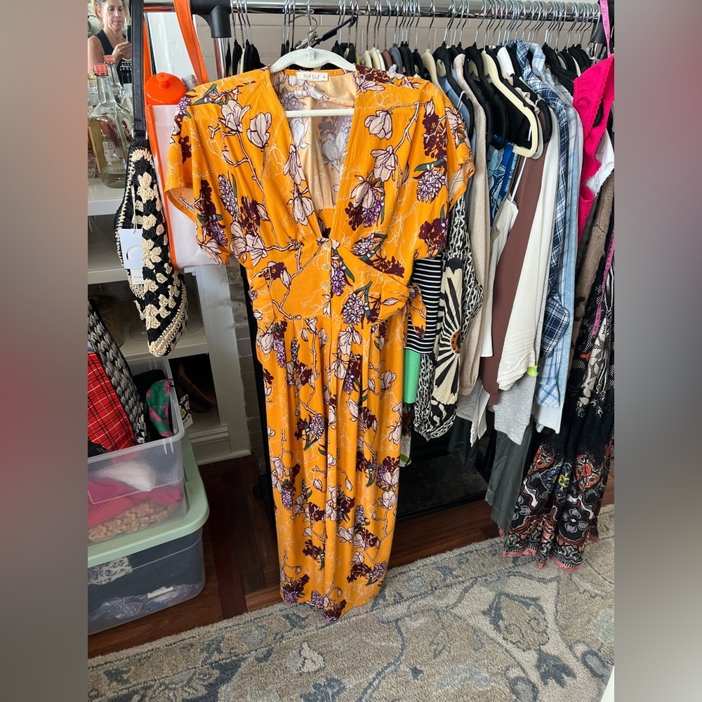 Ila Ila Floral Midi Dress size Small - Picture 3 of 7